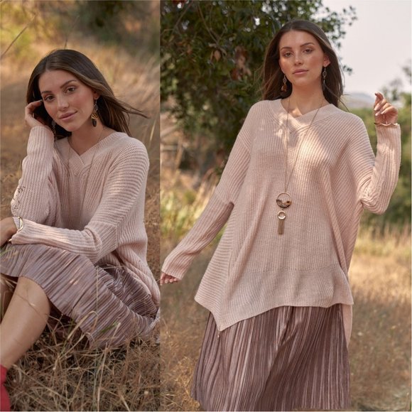 Sweaters - Baby Pink V-Neck Asymmetrical Oversized Sweater